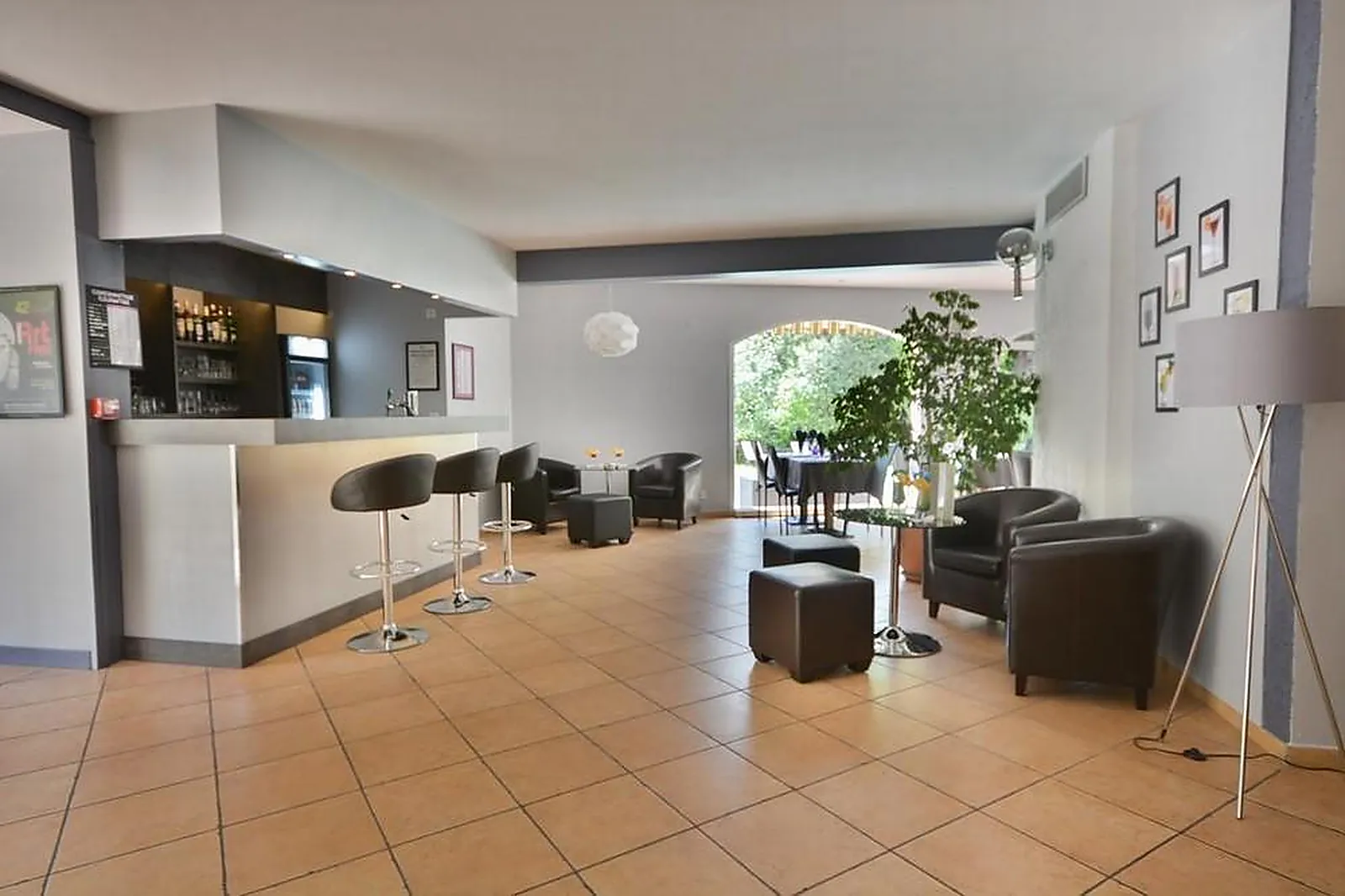 Lieux événementiels, LE FLORÉAL