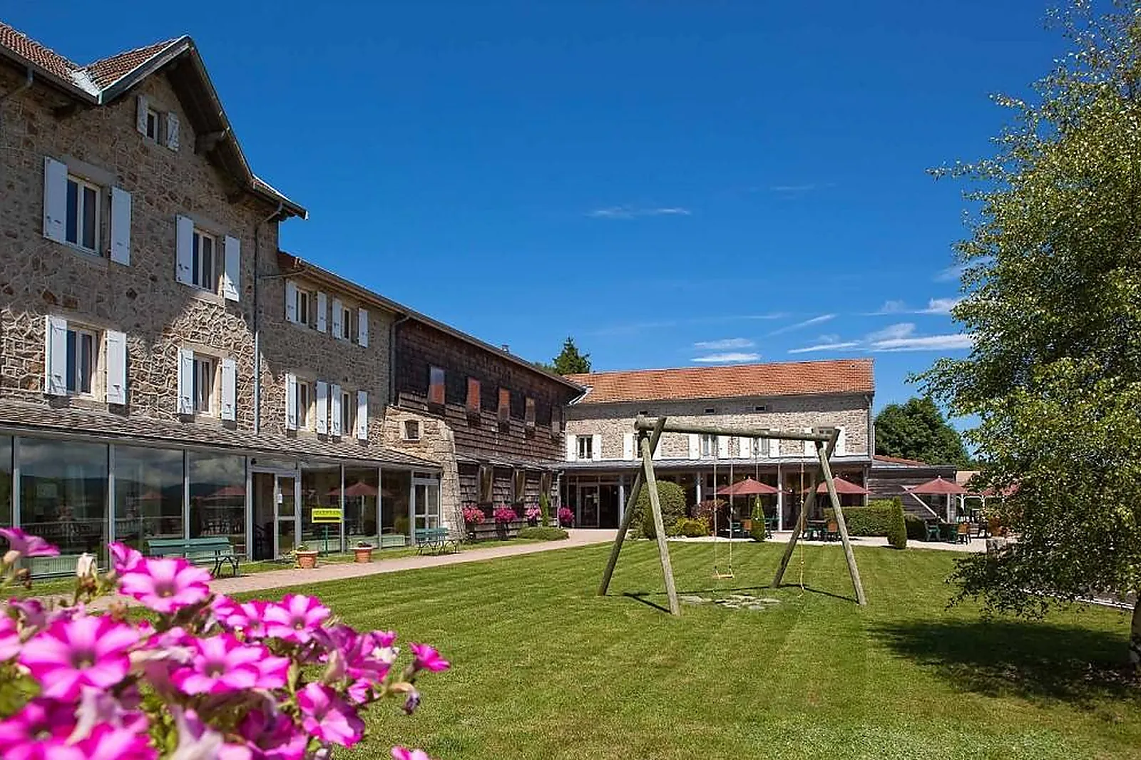 Lieux événementiels, LE FORT DU PRÉ