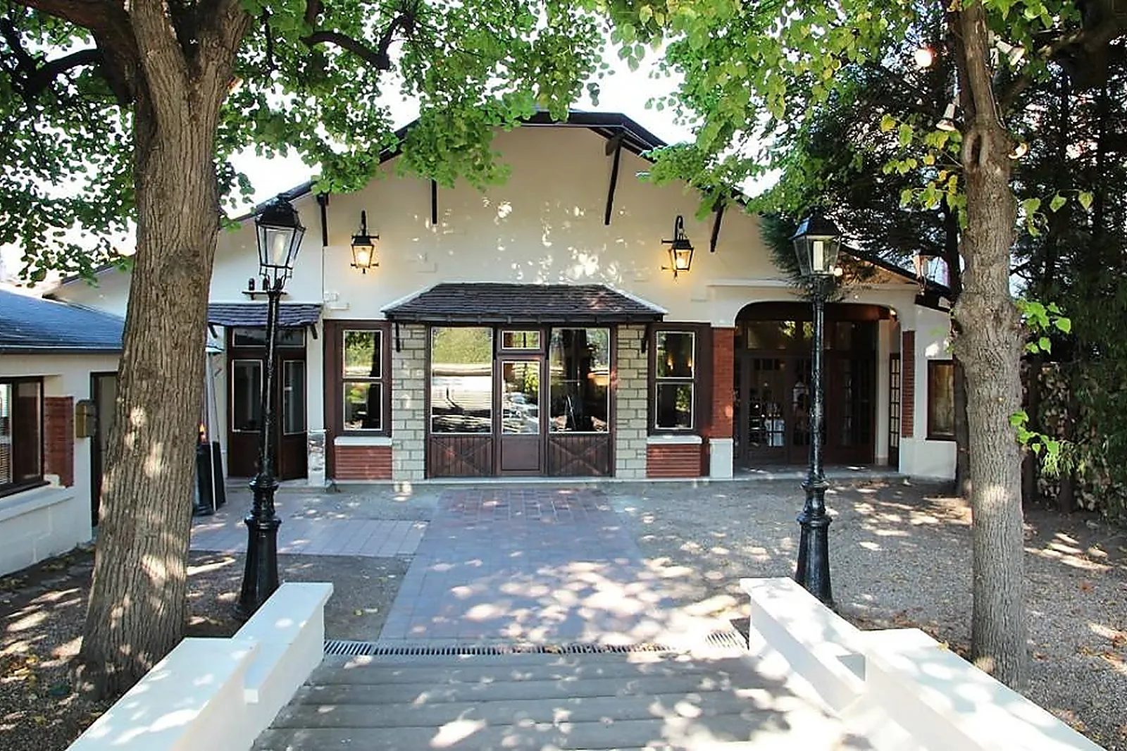 Lieux événementiels, LE GARDEN