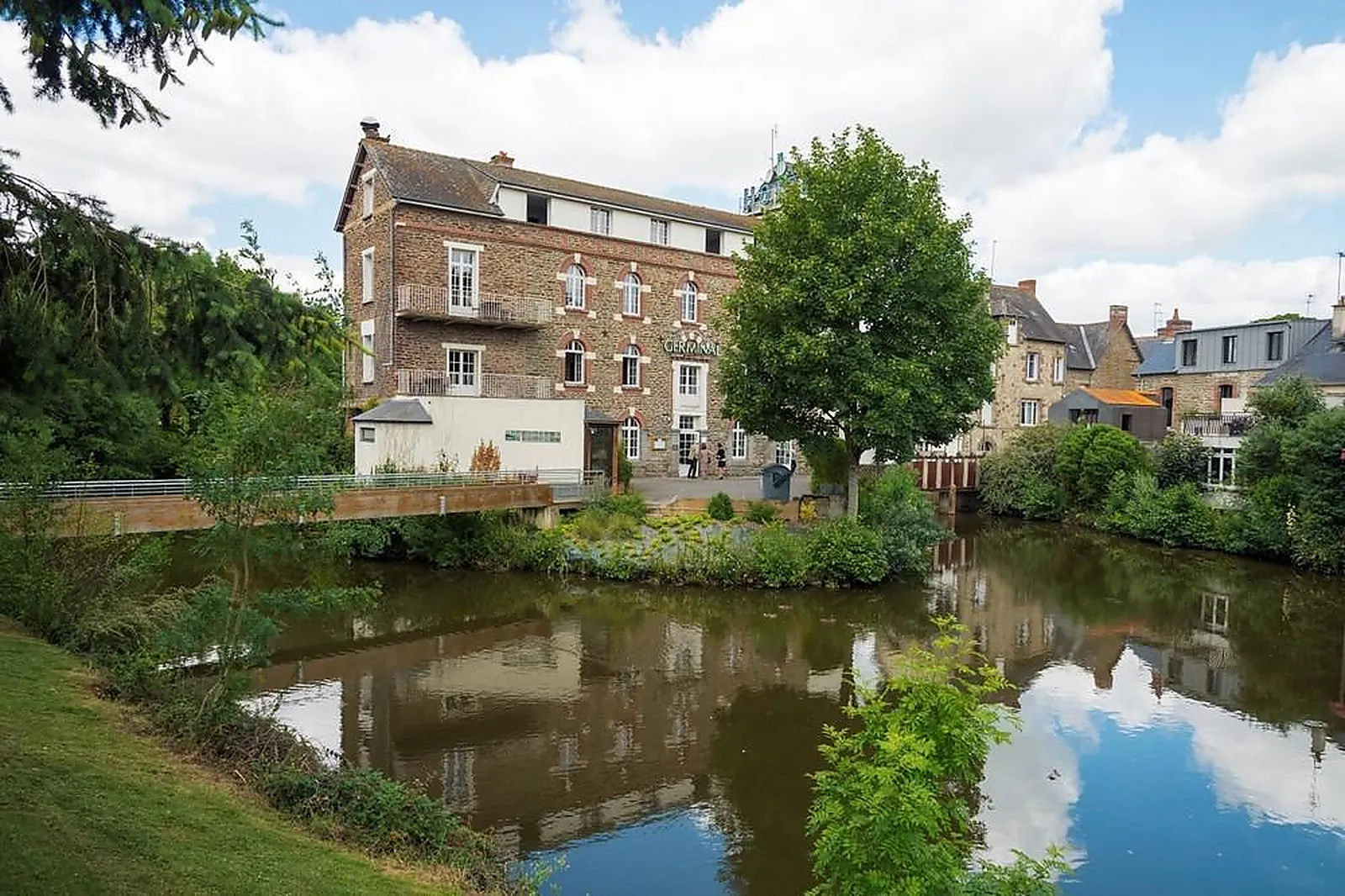 Lieux événementiels, LE GERMINAL