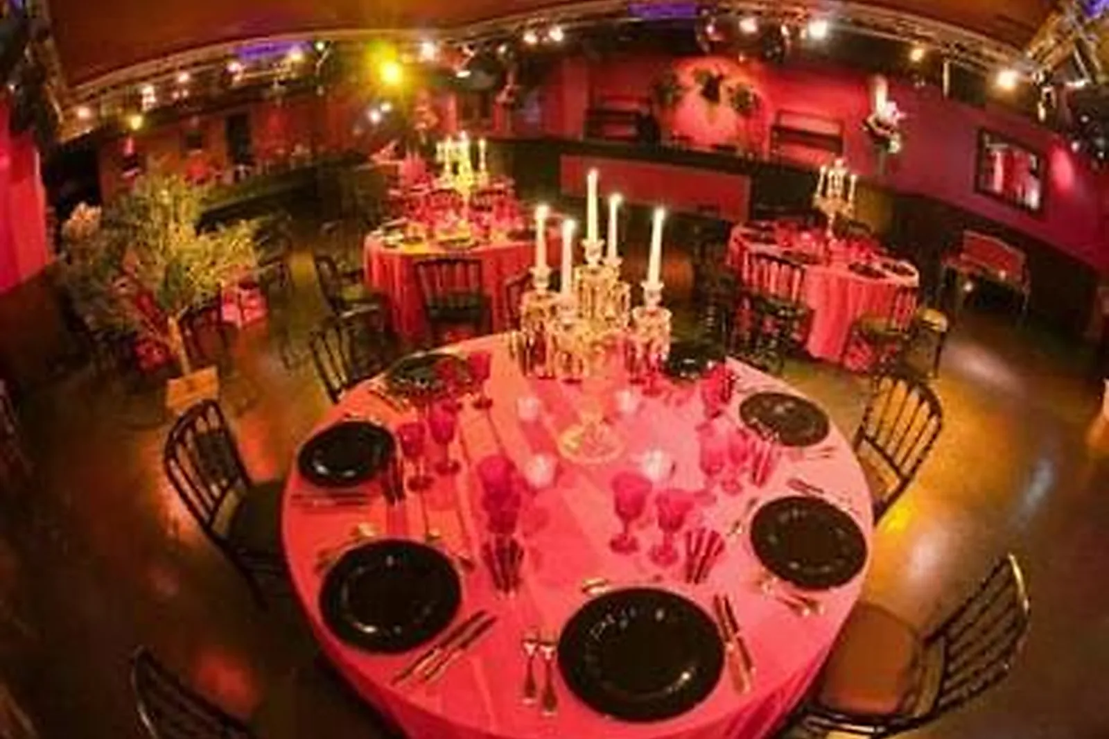 Lieux événementiels, LE GLOBO