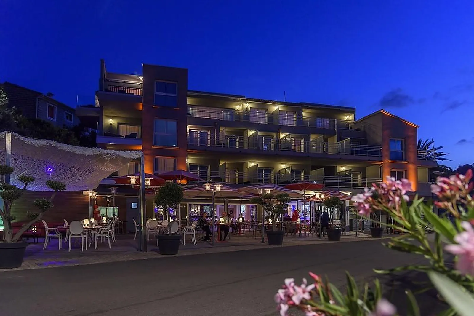 Lieux événementiels, LE GOLFE