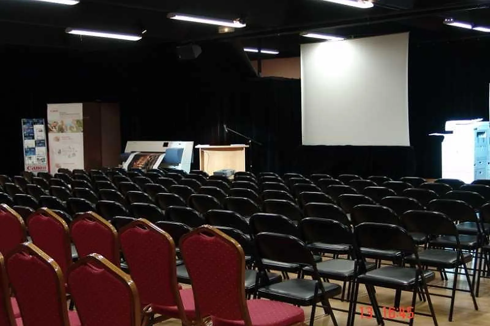 Lieux événementiels, LE GRAIN DE FOLIE