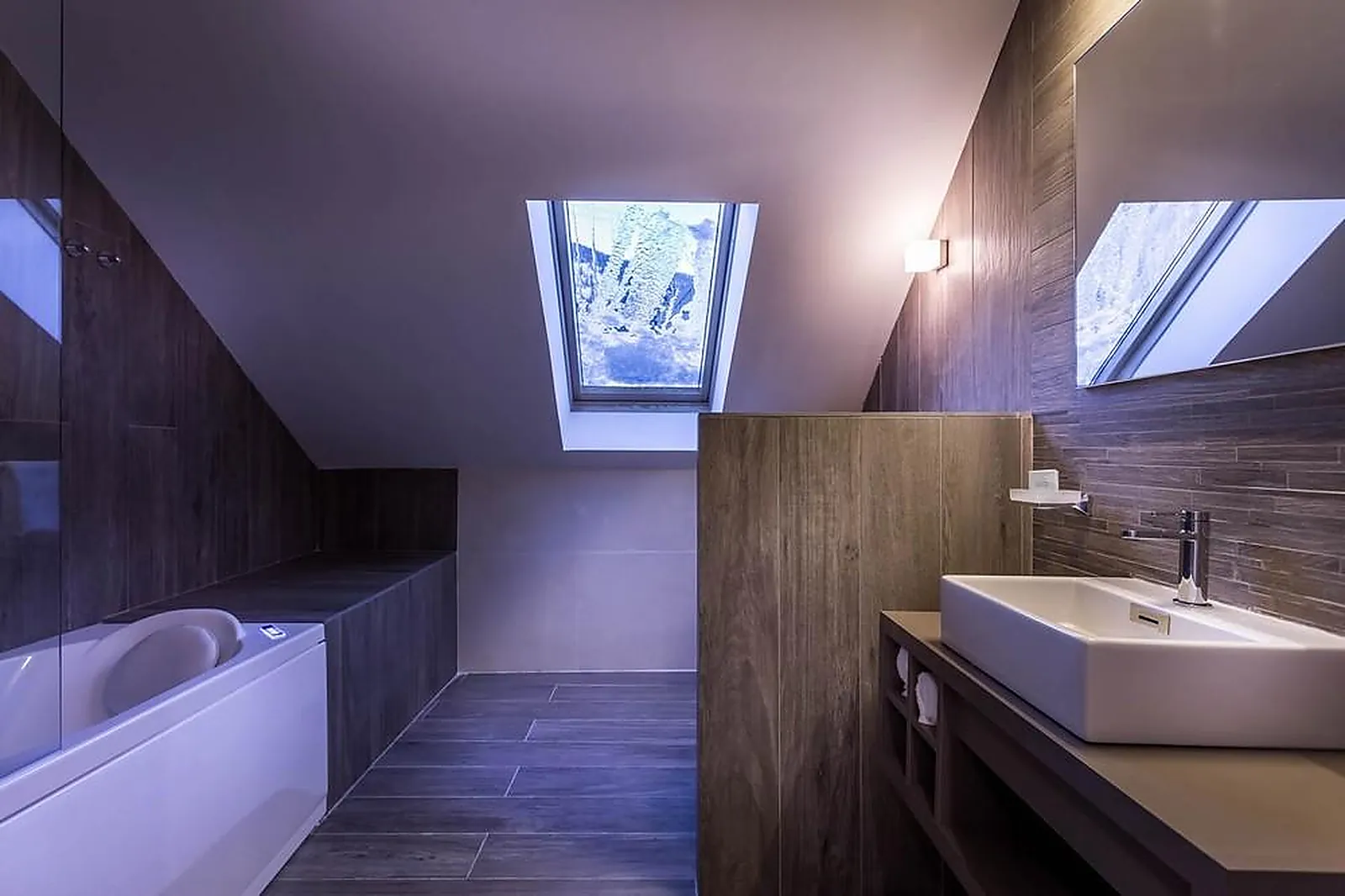 Lieux événementiels, LE GRAND AIGLE HÔTEL ET SPA