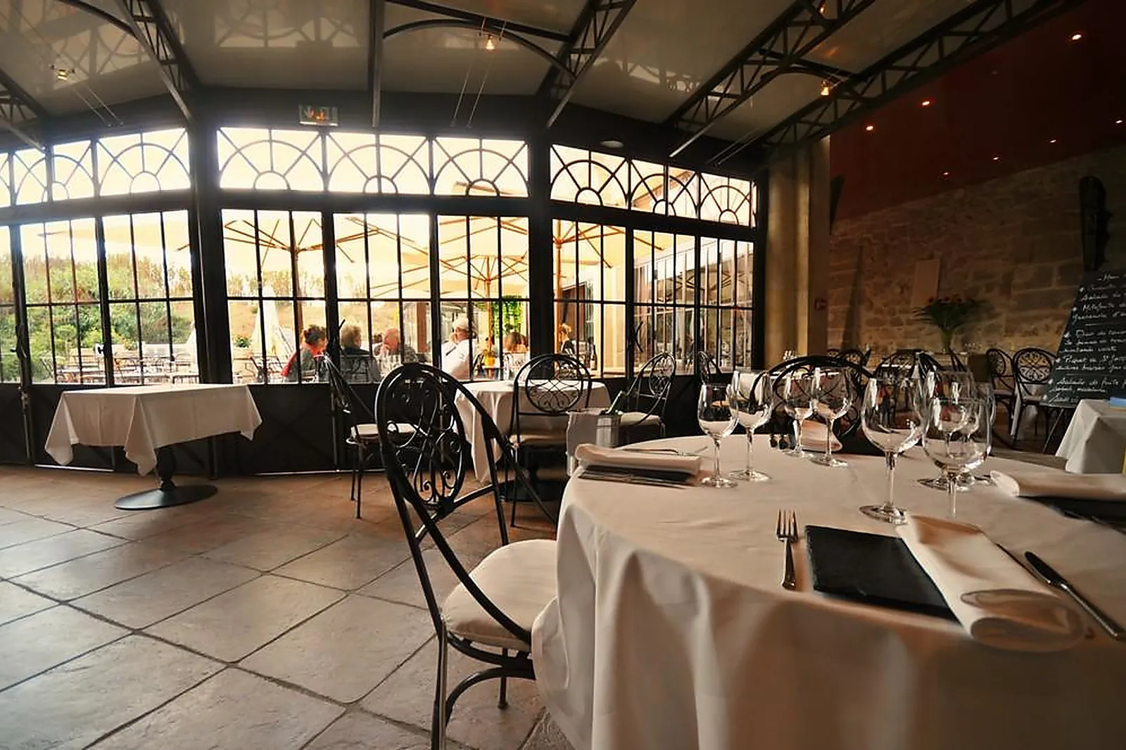 Lieux événementiels, LE GRAND ARBRE