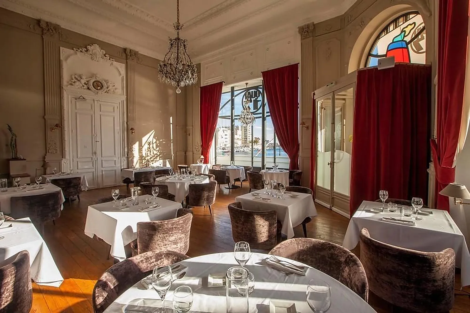 Lieux événementiels, LE GRAND HÔTEL DE SETE