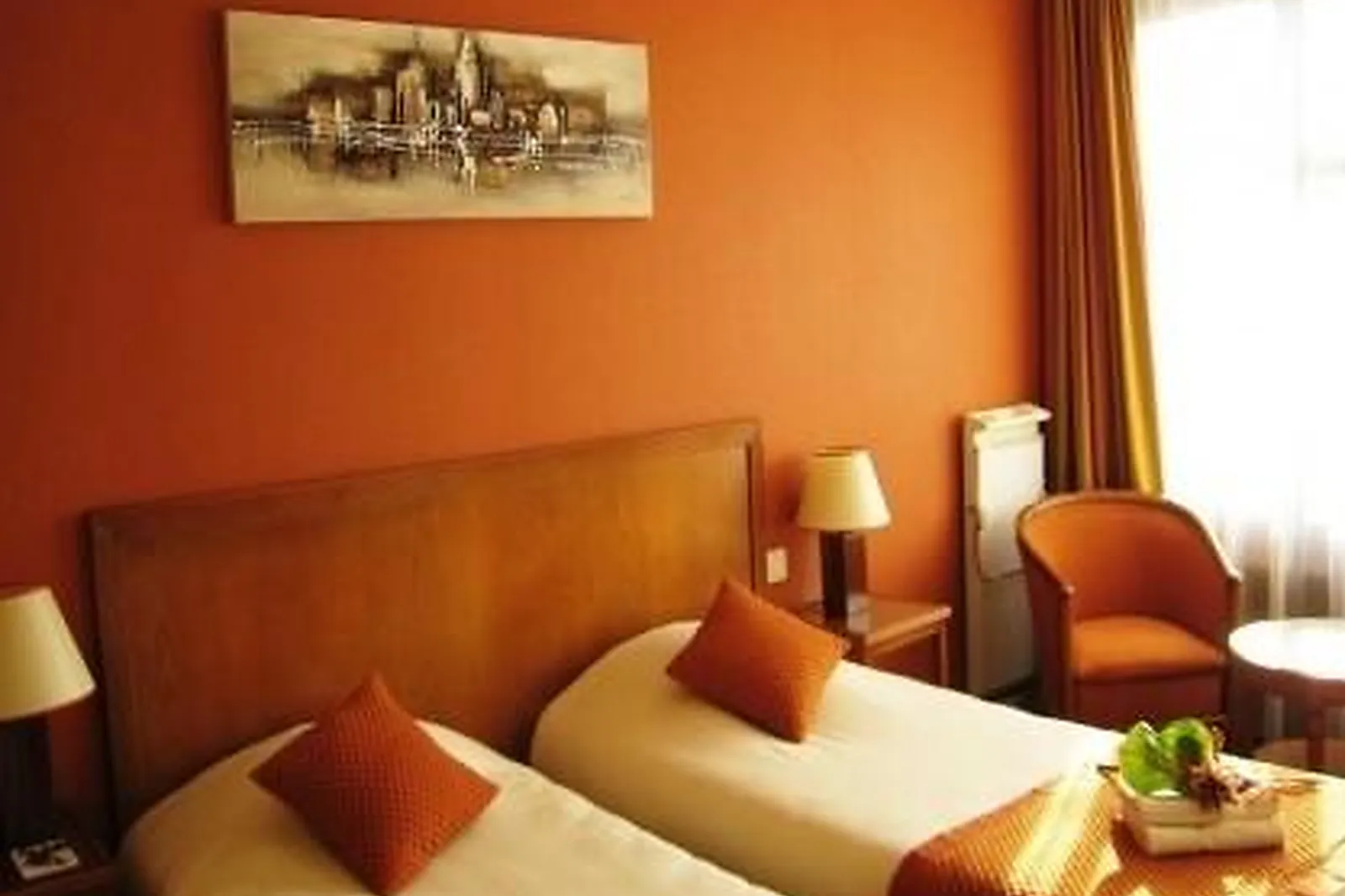 Lieux événementiels, LE GRAND MONARQUE