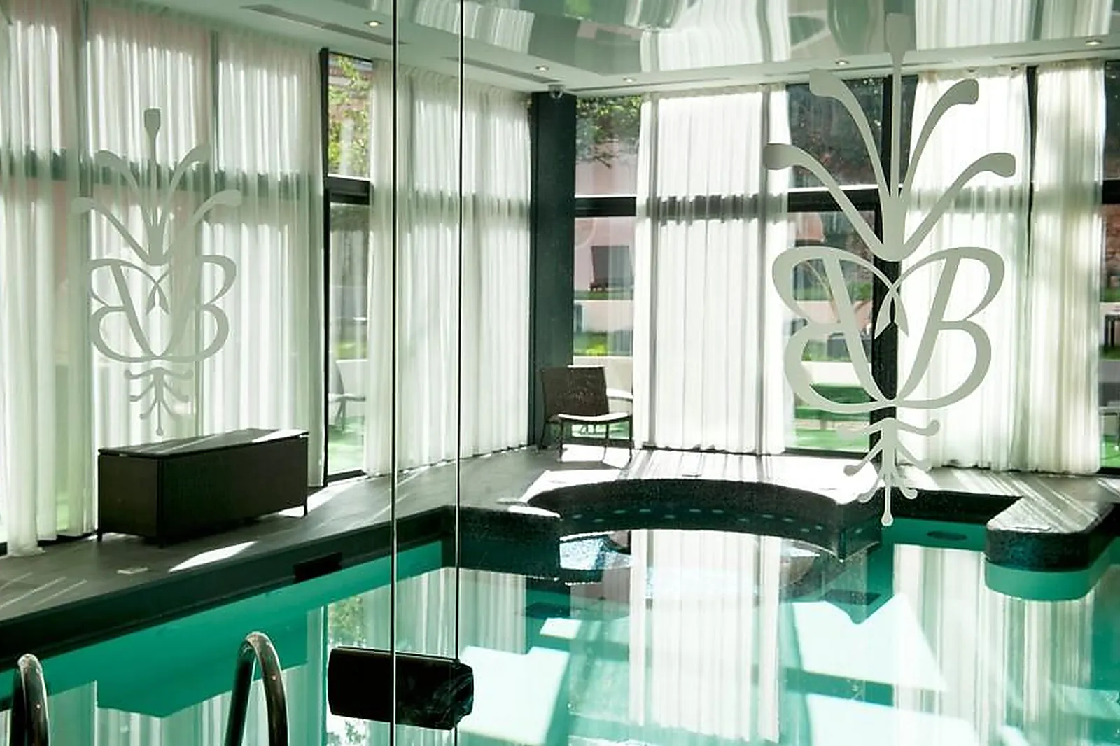 Lieux événementiels, LE GRAND MONARQUE DE CHARTRES