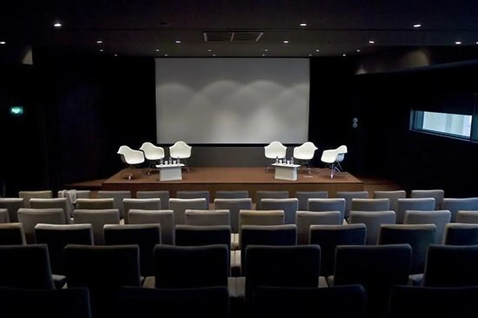 Lieux événementiels, LE GRAND PALAIS