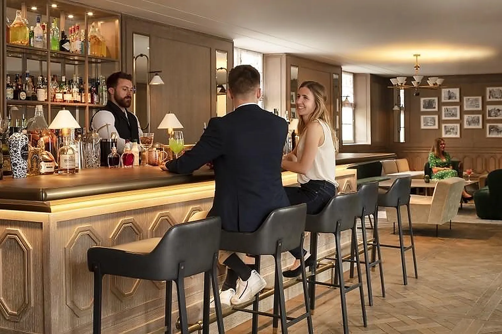 Lieux événementiels, LE GRAND PAVILLON CHANTILLY