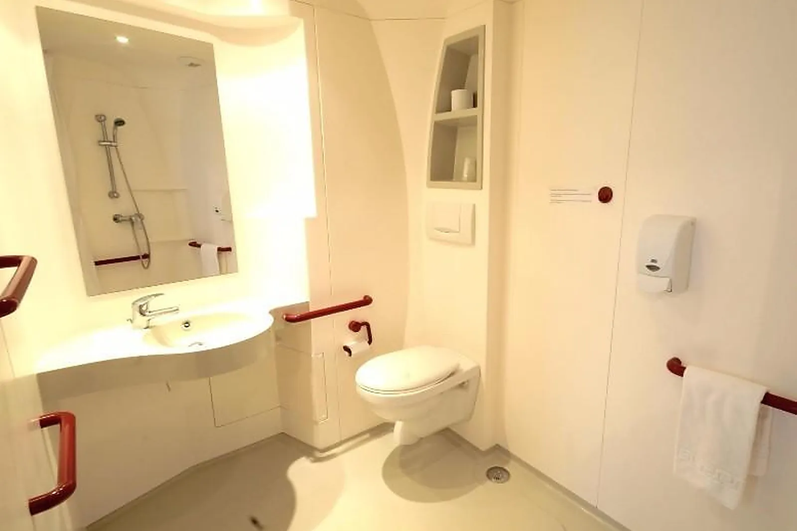 Lieux événementiels, LE GRAND TERRE