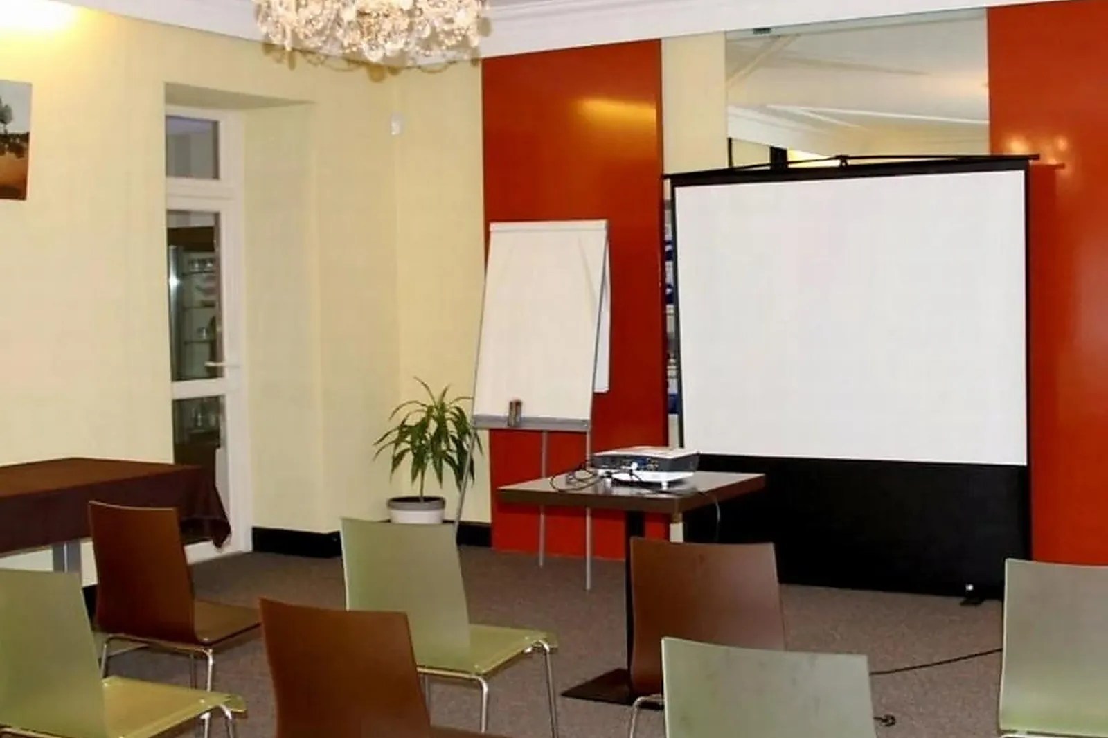 Lieux événementiels, LE GRAND TURC