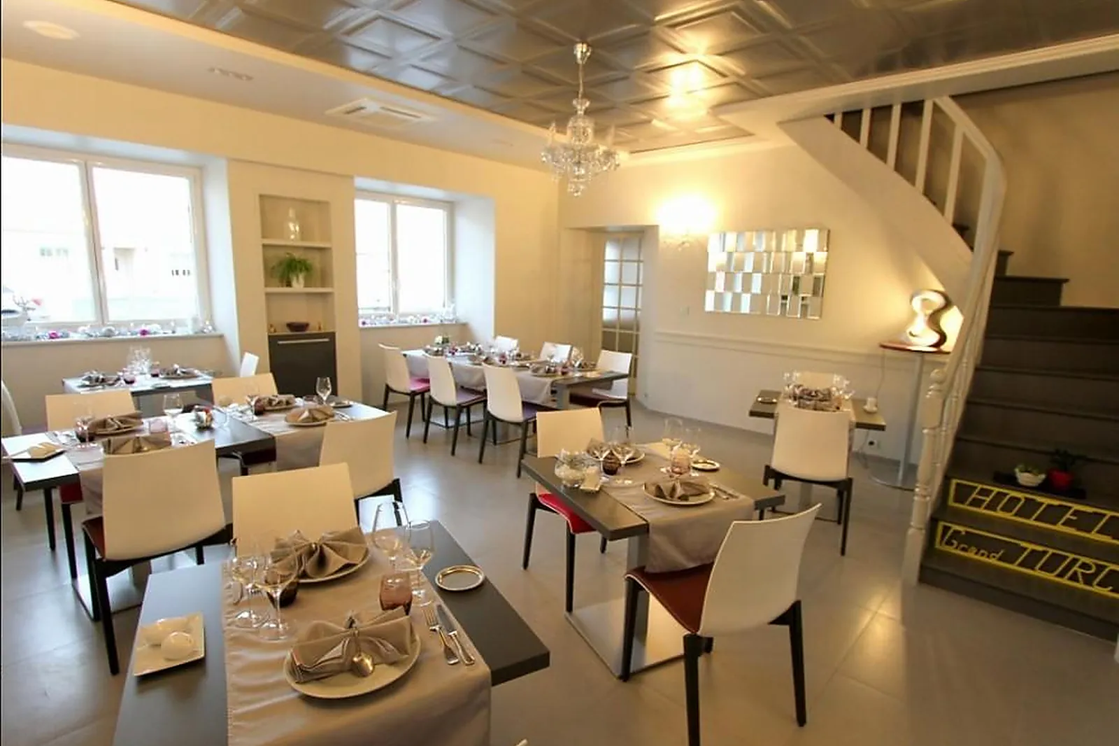 Lieux événementiels, LE GRAND TURC