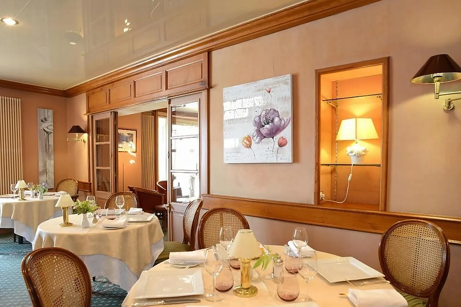 Lieux événementiels, LE GUÉ DU HOLME