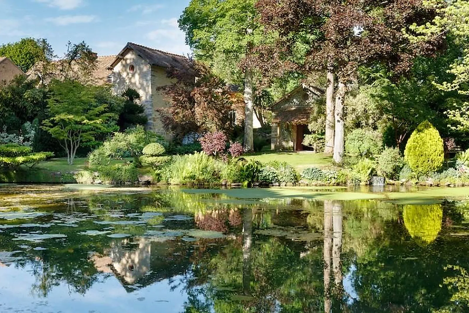 Lieux événementiels, LE HAMEAU DE COURANCES
