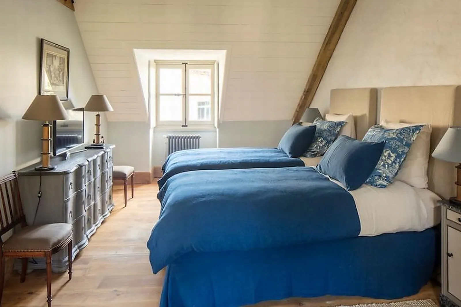 Lieux événementiels, LE HAMEAU DE COURANCES