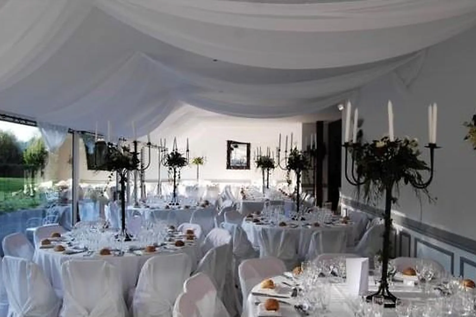 Lieux événementiels, LE HAMEAU DE LA FOUQUIÈRE