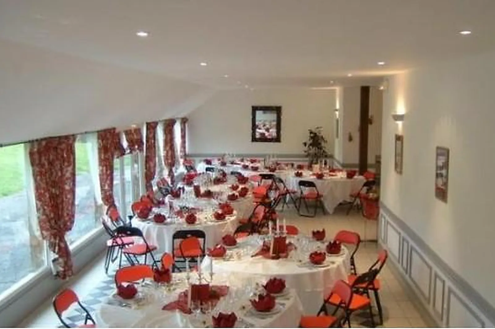 Lieux événementiels, LE HAMEAU DE LA FOUQUIÈRE