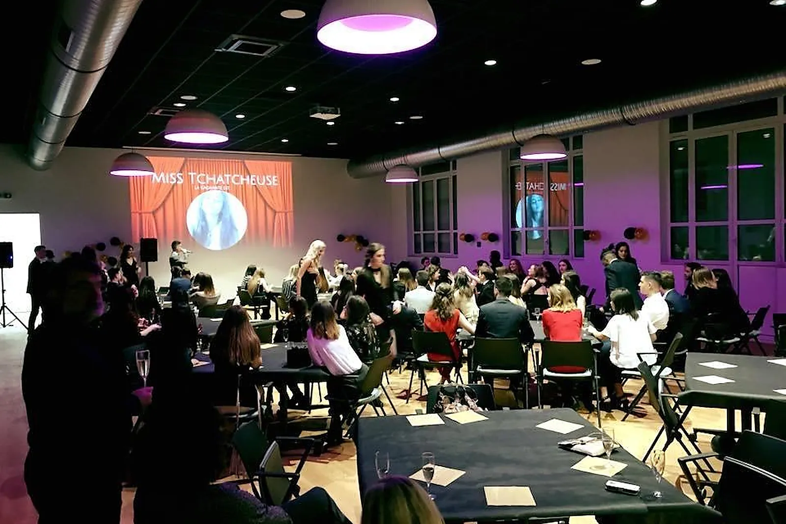 Lieux événementiels, LE HQ