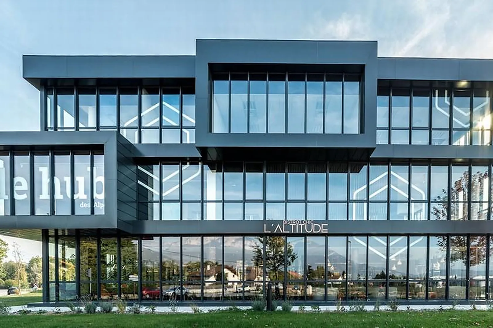 Lieux événementiels, LE HUB DES ALPES