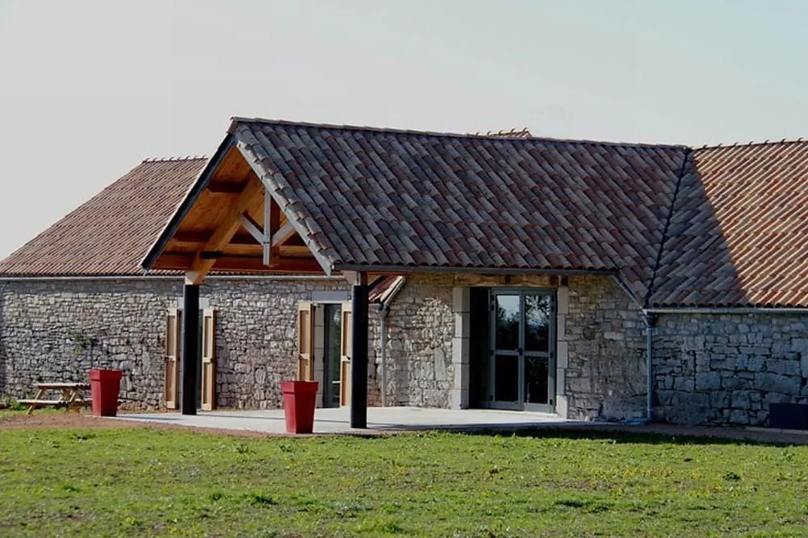 Lieux événementiels, LE JAS DU CAMPER