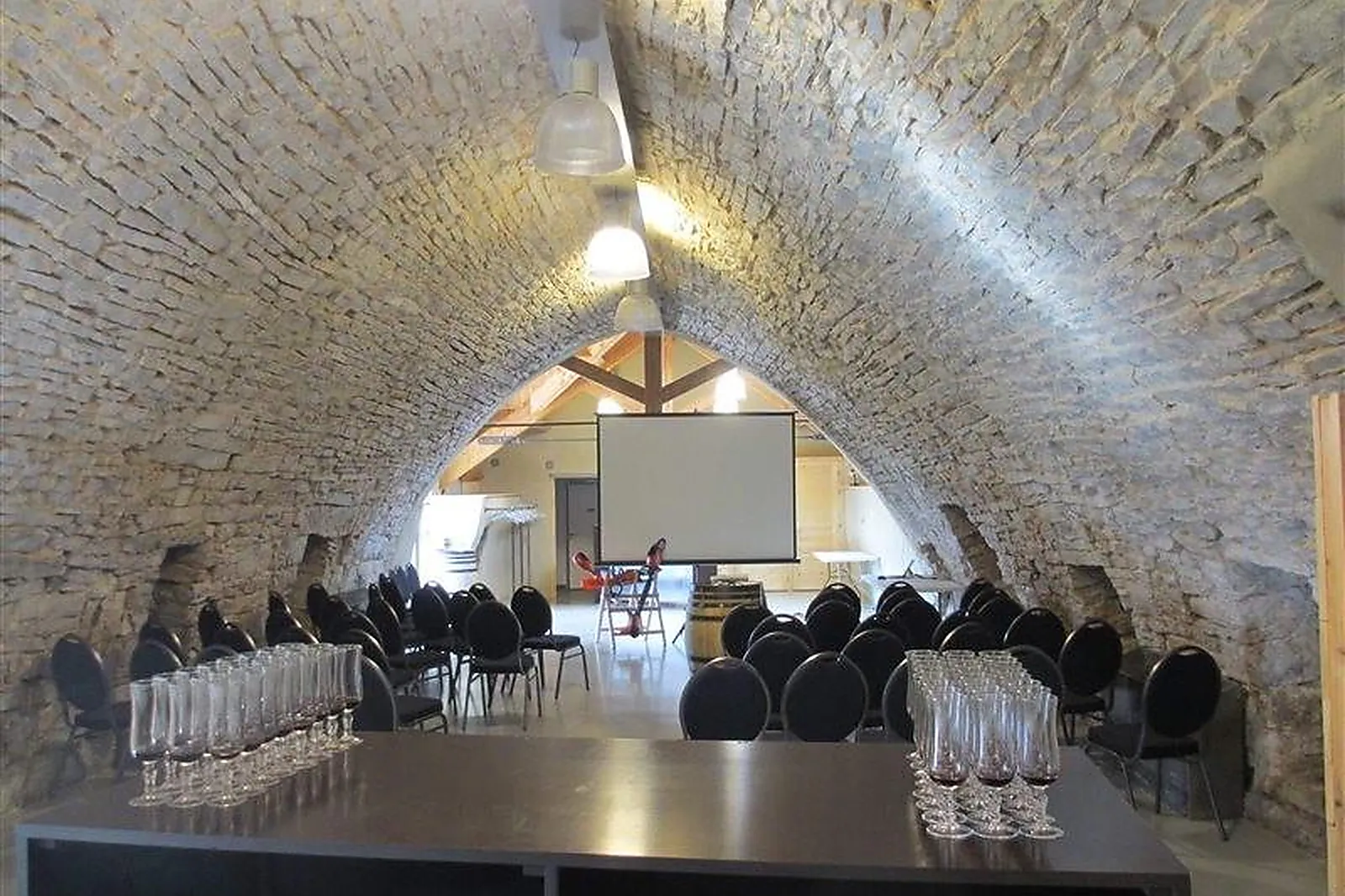 Lieux événementiels, LE JAS DU CAMPER