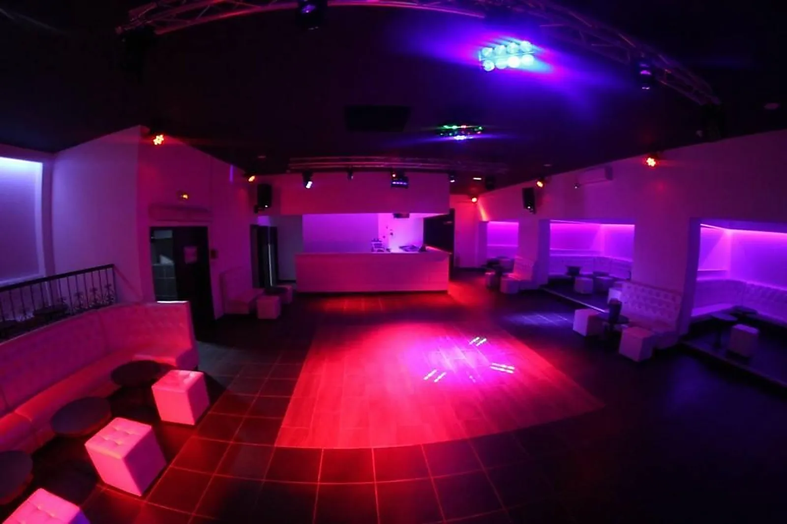 Lieux événementiels, LE JAVA