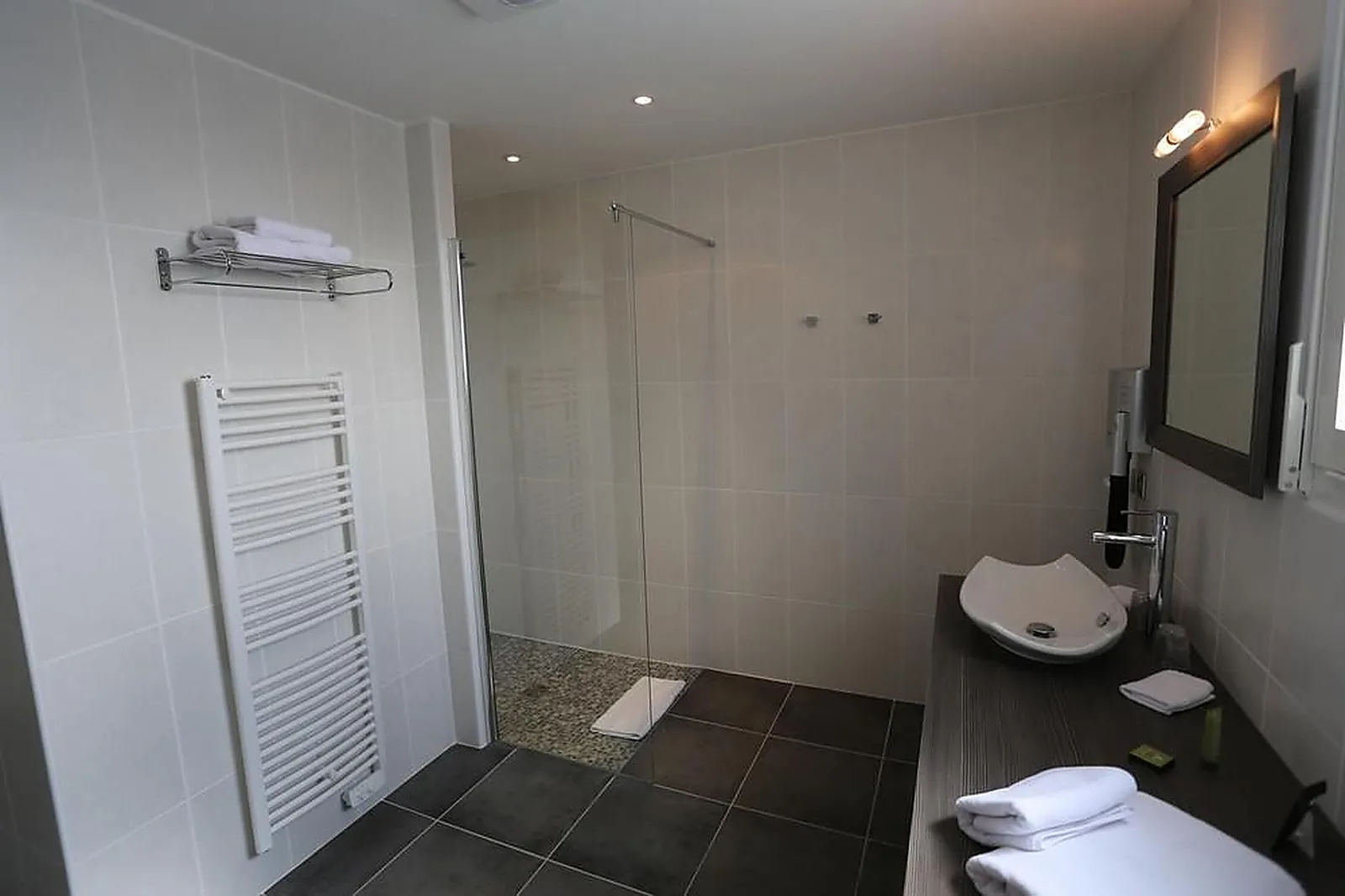 Lieux événementiels, LE KONINE