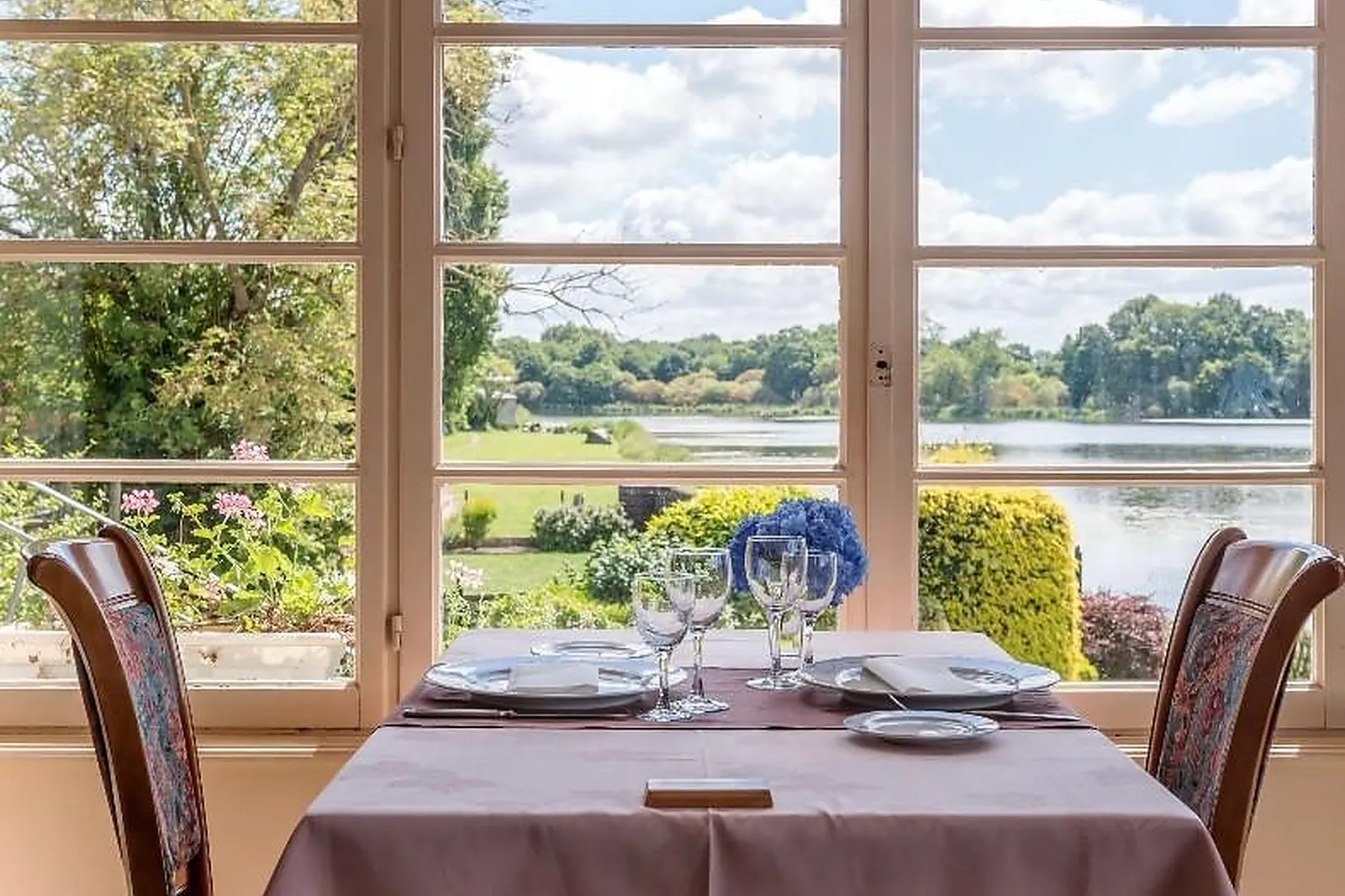 Lieux événementiels, LE LOGIS DU LAC