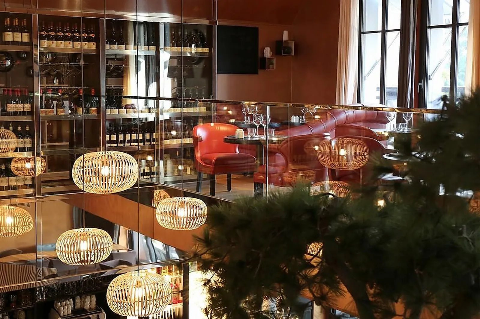 Lieux événementiels, LE M