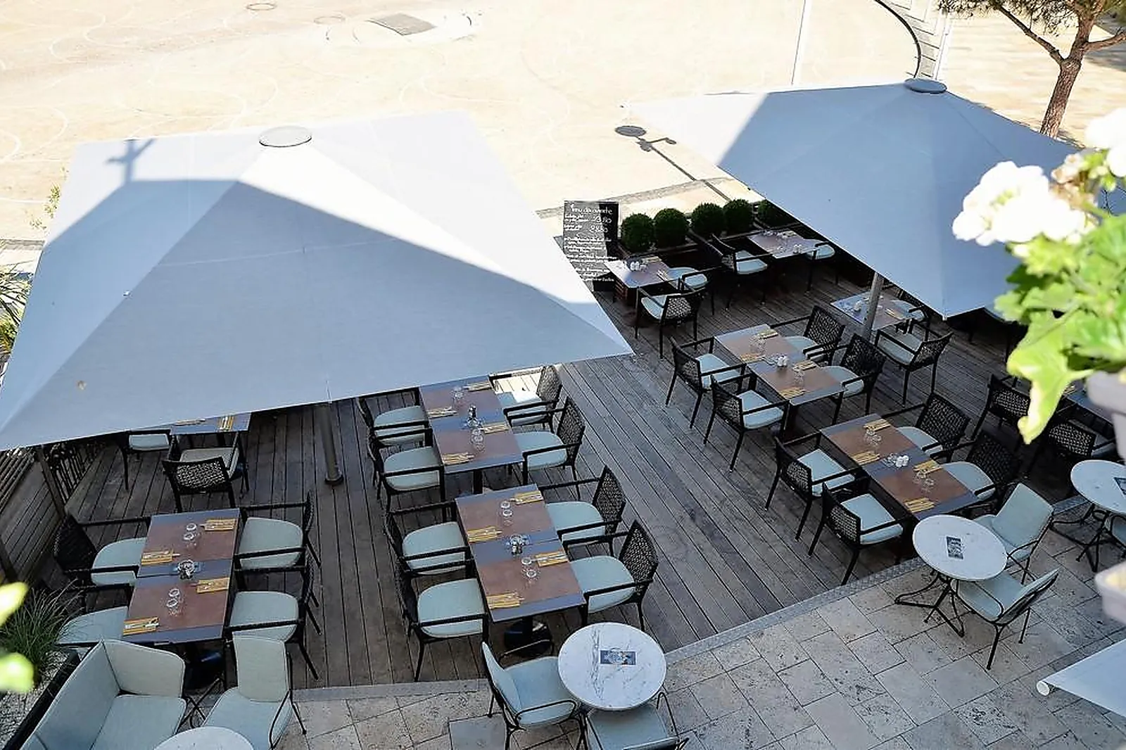 Lieux événementiels, LE M