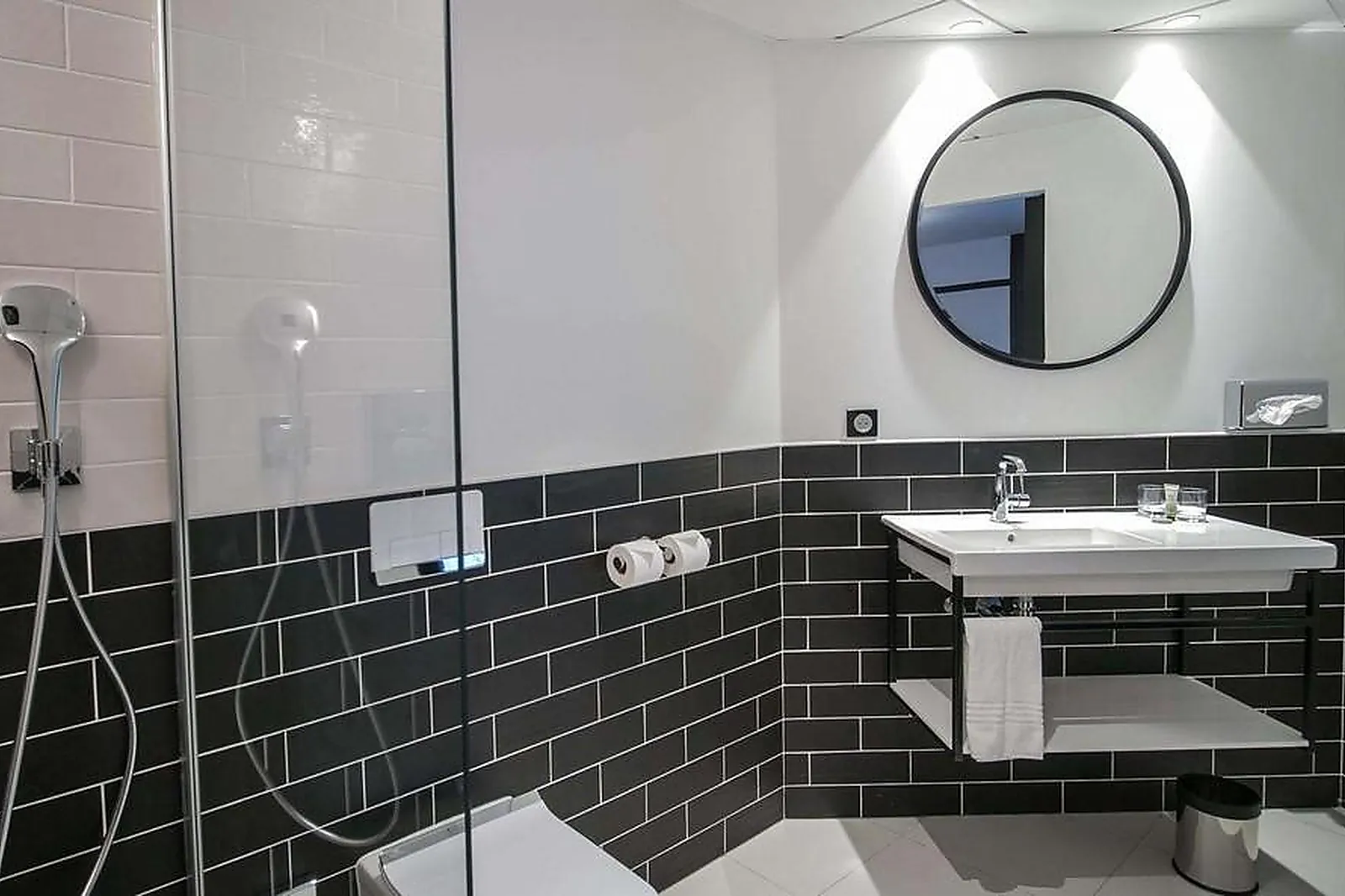 Lieux événementiels, LE MAGIC HÔTEL ET SPA