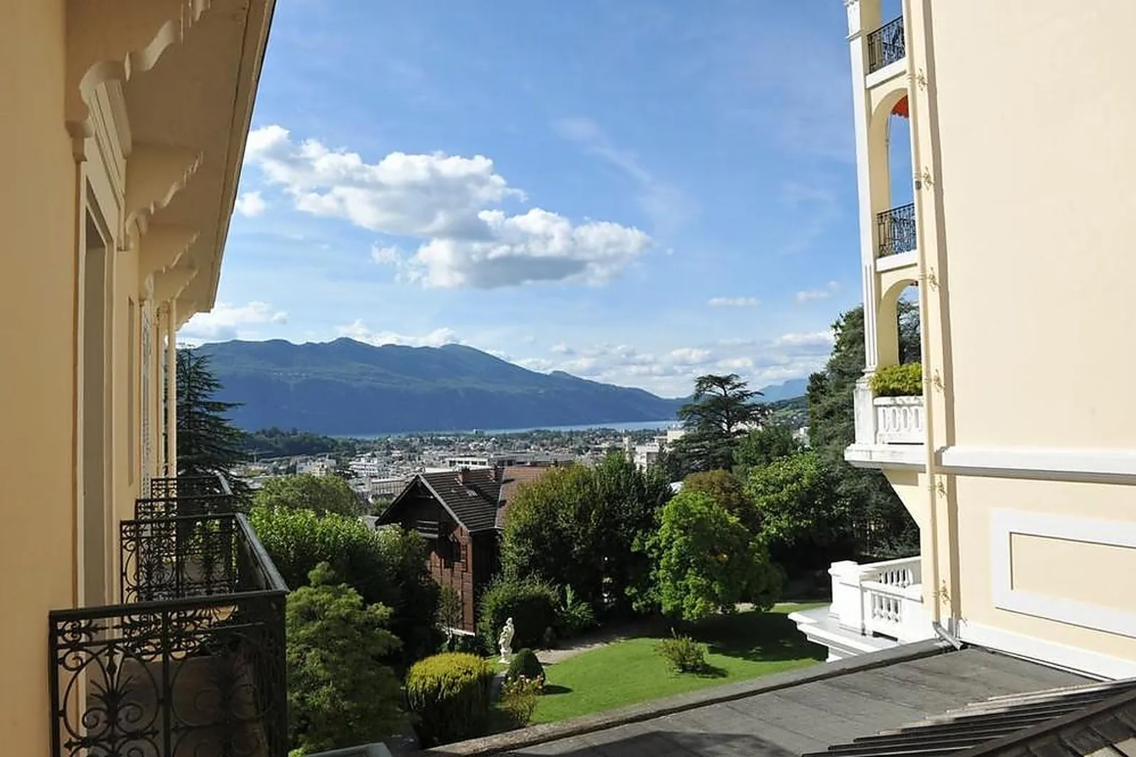 Lieux événementiels, LE MANOIR