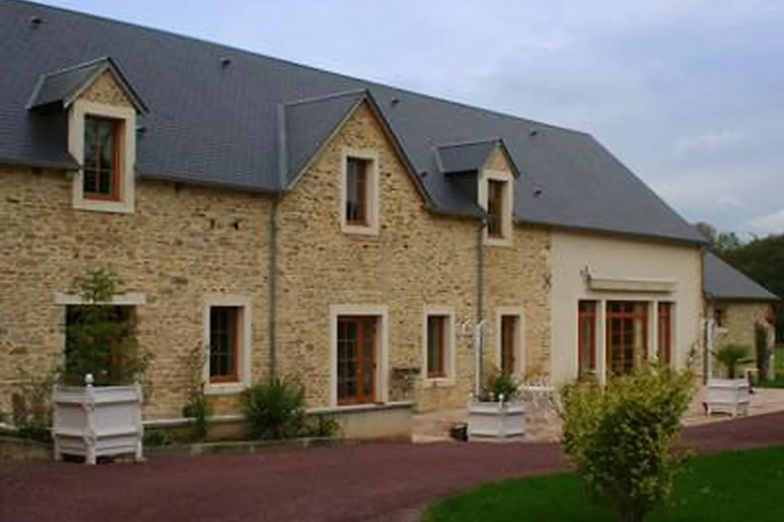 Lieux événementiels, LE MANOIR DE LA QUEUE DU RENARD