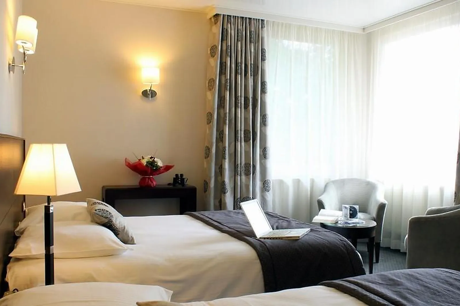 Lieux événementiels, LE MANOIR HÔTEL