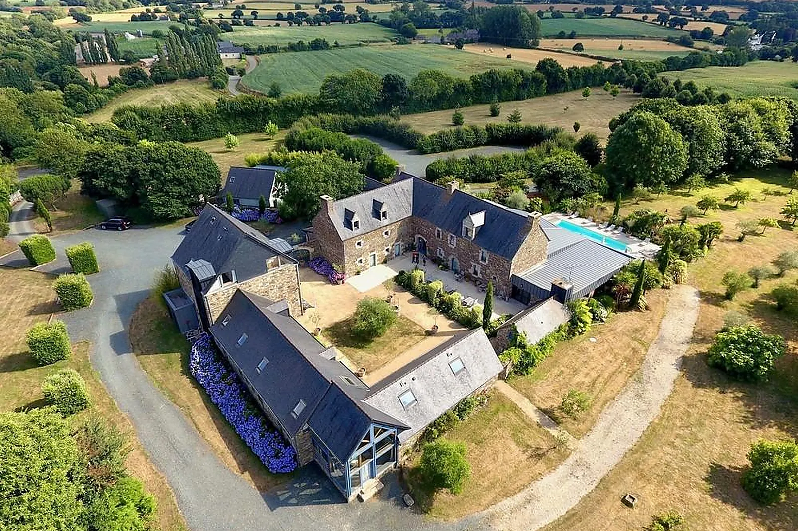 Lieux événementiels, LE MANOIR DE KERMODEST