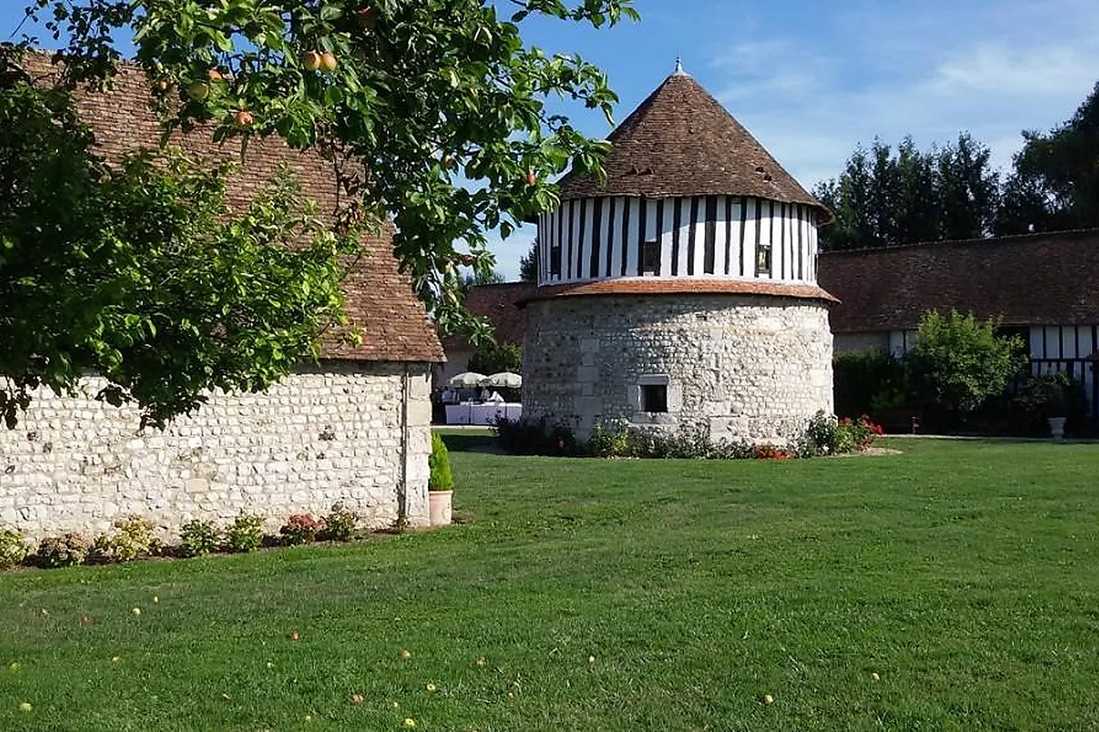 Lieux événementiels, LE MANOIR DE PORTEJOIE