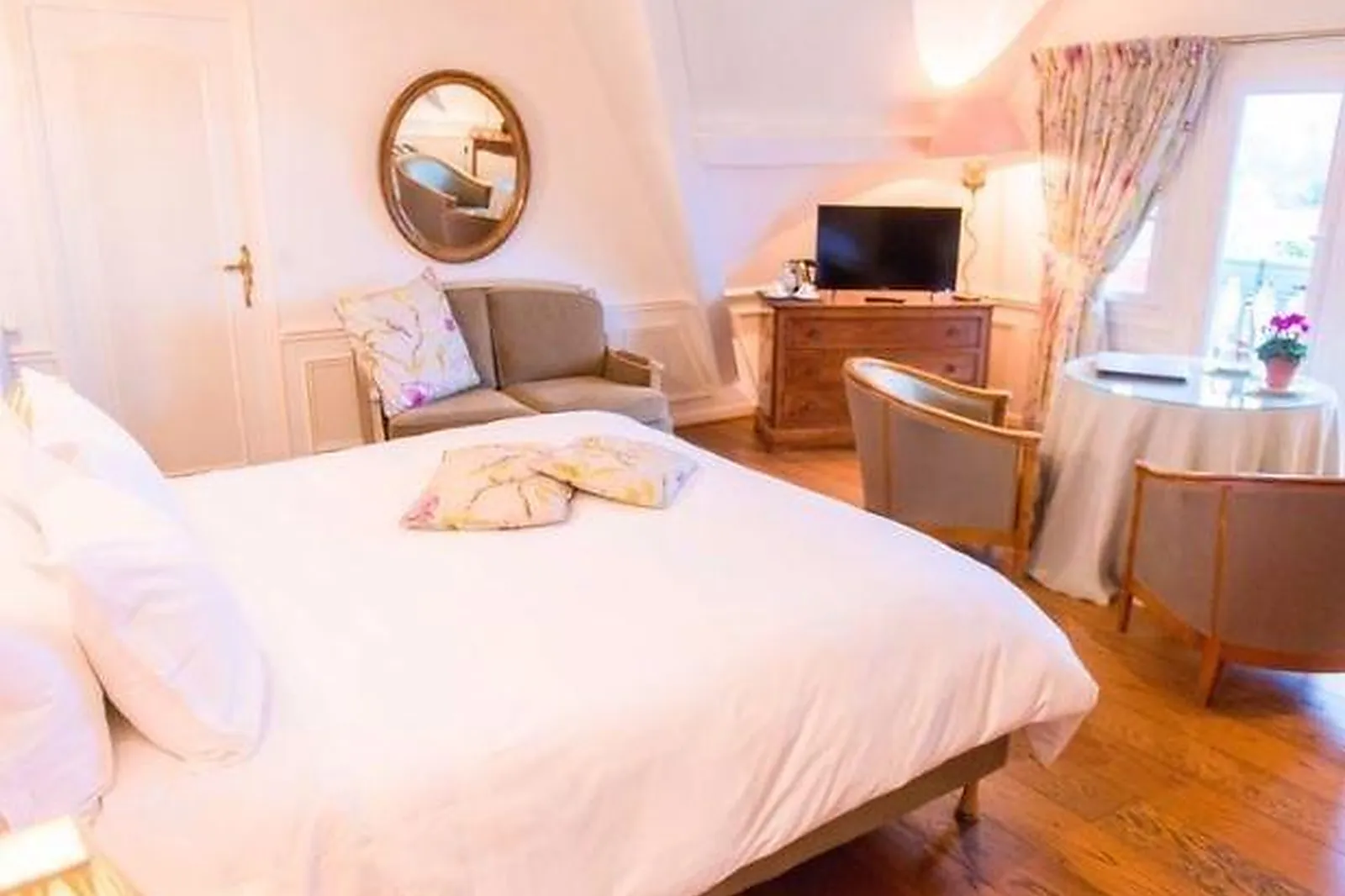 Lieux événementiels, LE MANOIR DES IMPRESSIONNISTES  SPA