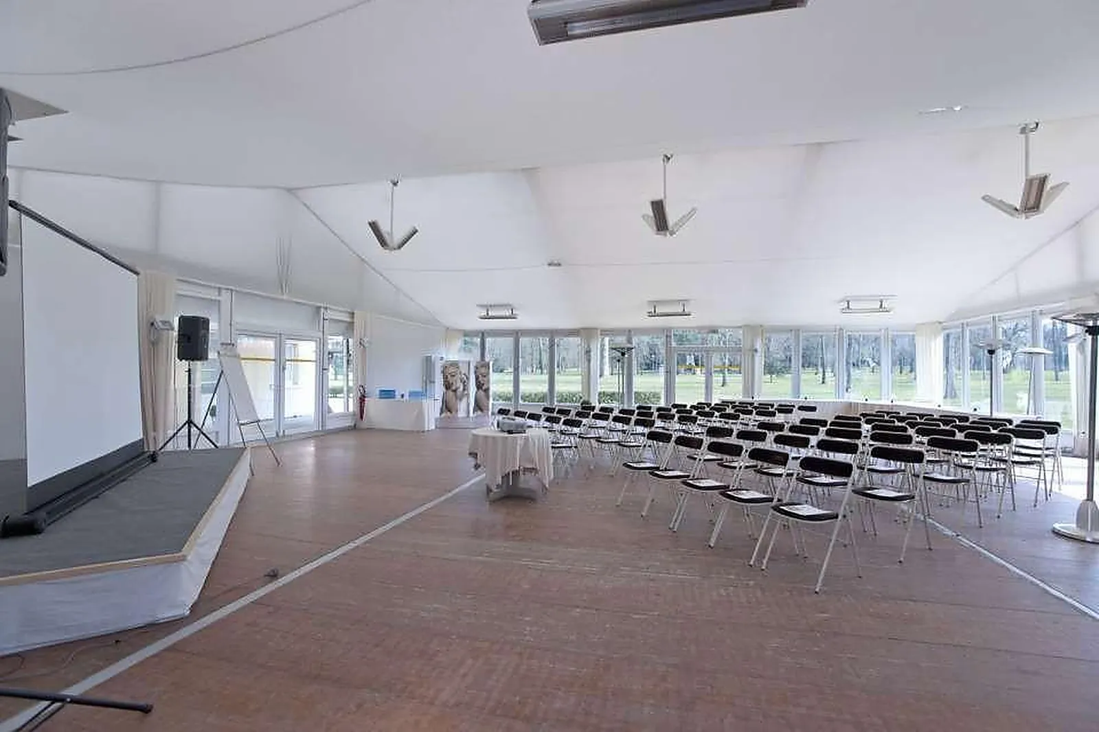 Lieux événementiels, LE MANS COUNTRY CLUB