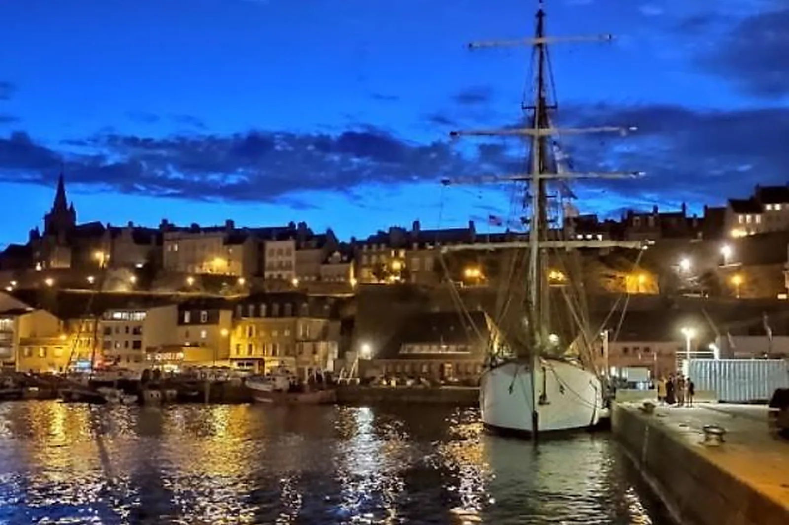 Lieux événementiels, LE MARITÉ