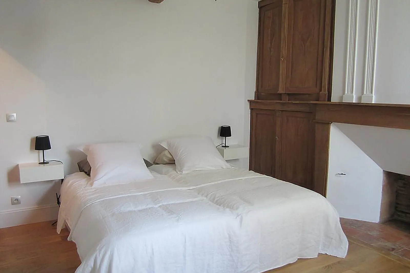 Lieux événementiels, LE MAS MAISON BRETON