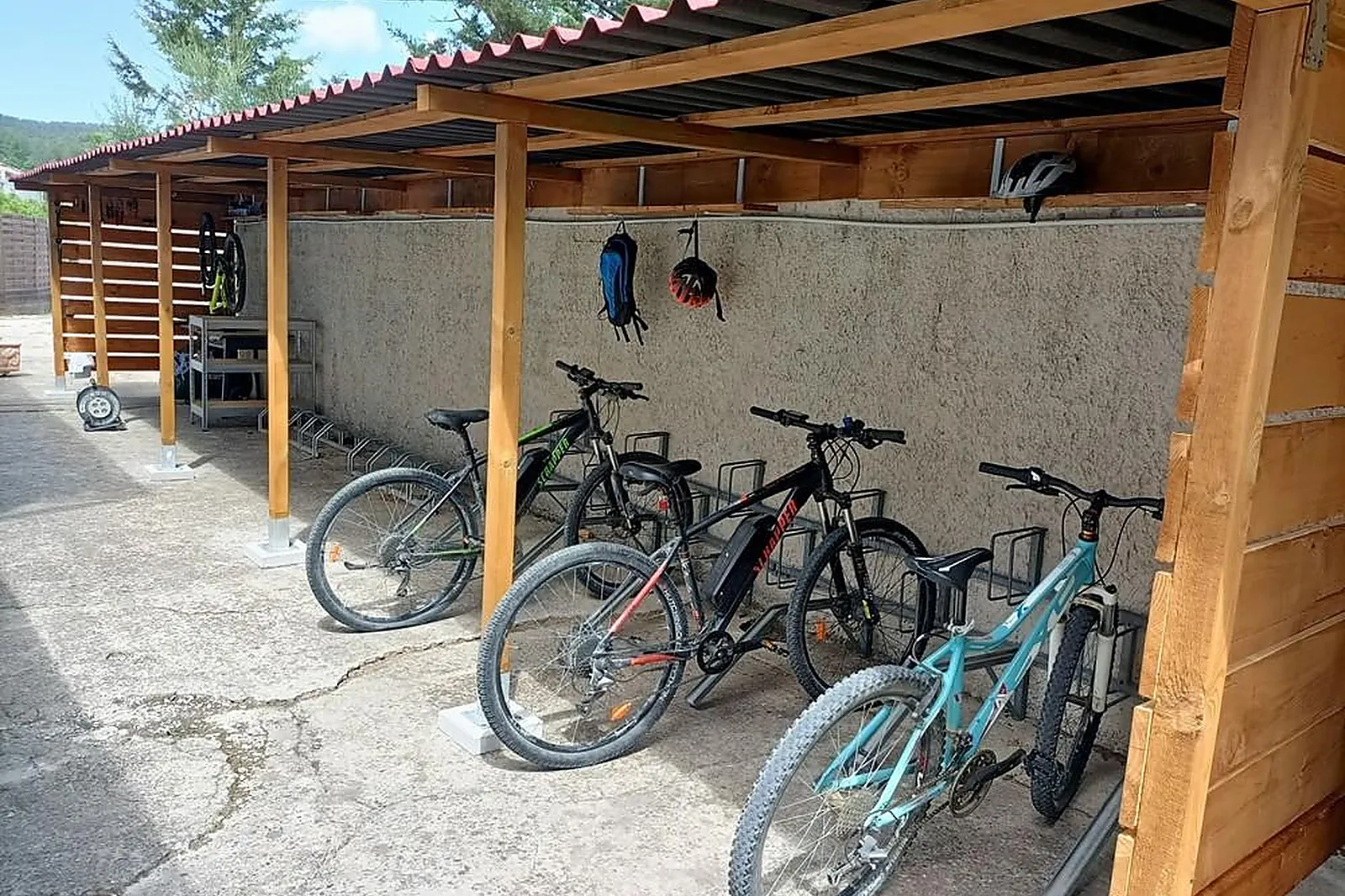 Lieux événementiels, LE MAS DES AMANDIERS