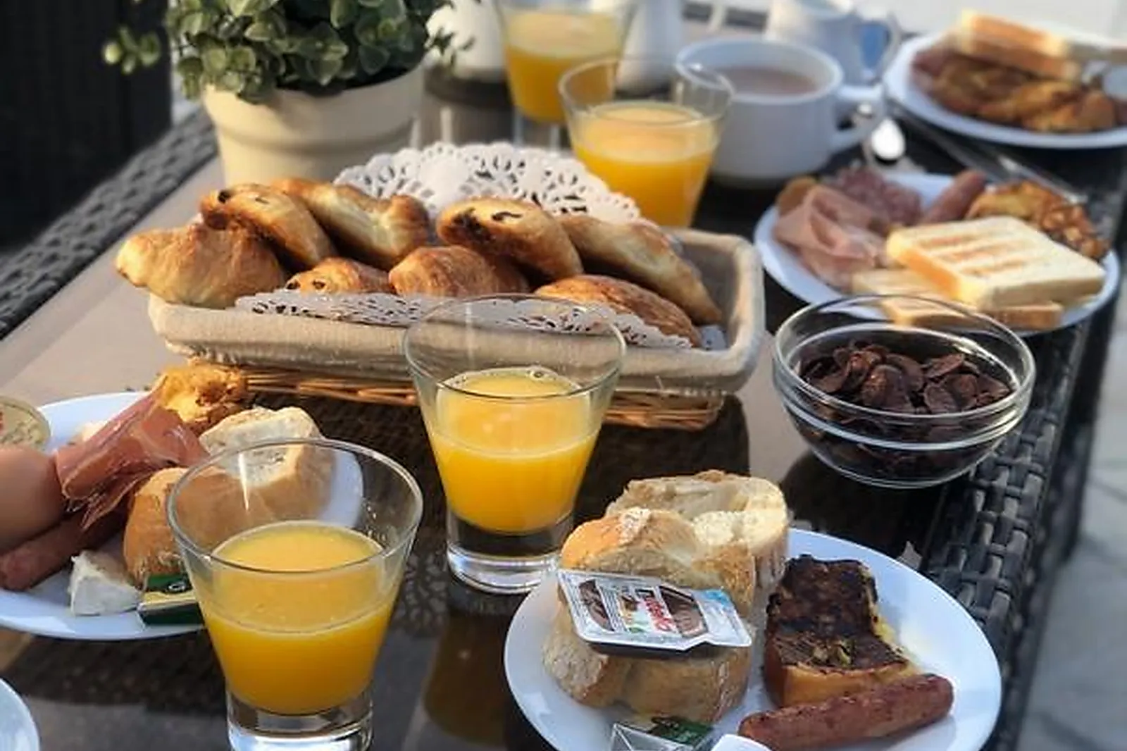 Lieux événementiels, LE MAS DES AMANDIERS