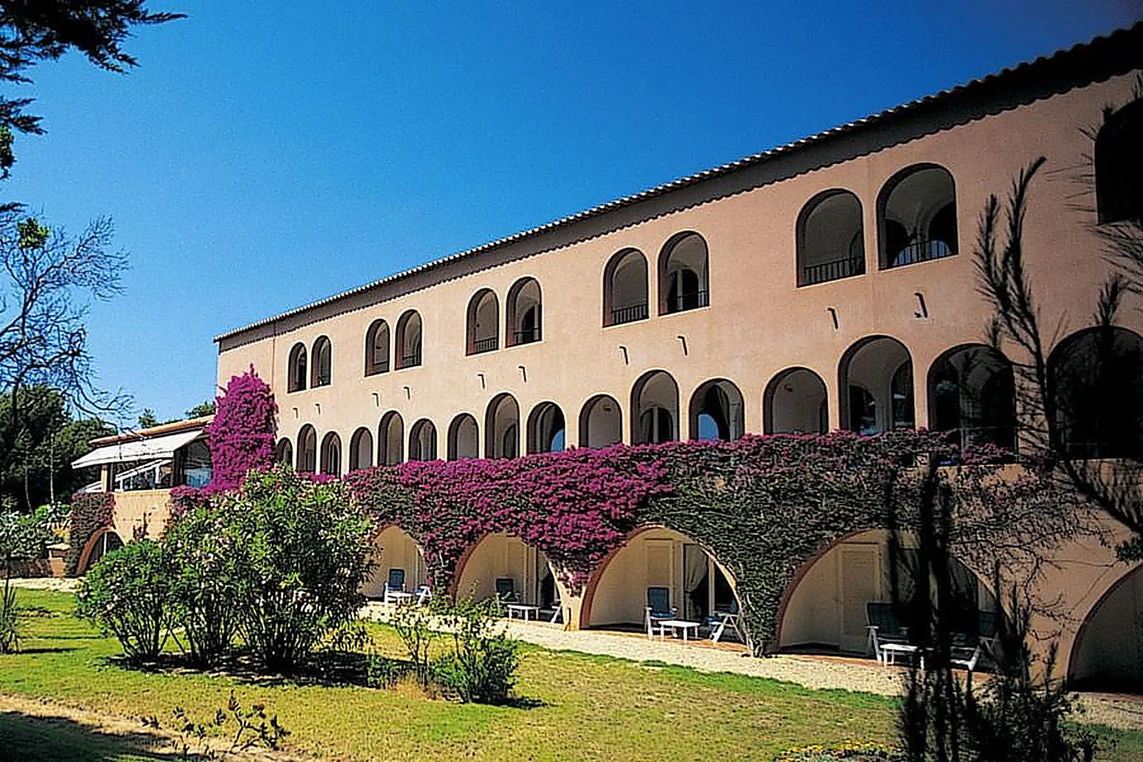 Lieux événementiels, LE MAS DU LANGOUSTIER