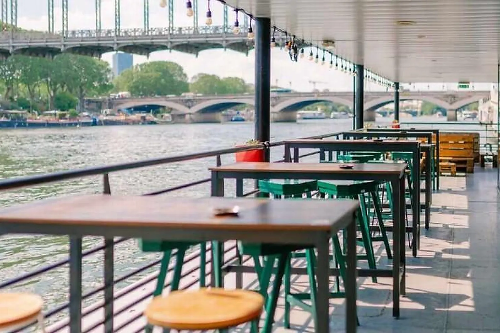 Lieux événementiels, LE MAZETTE