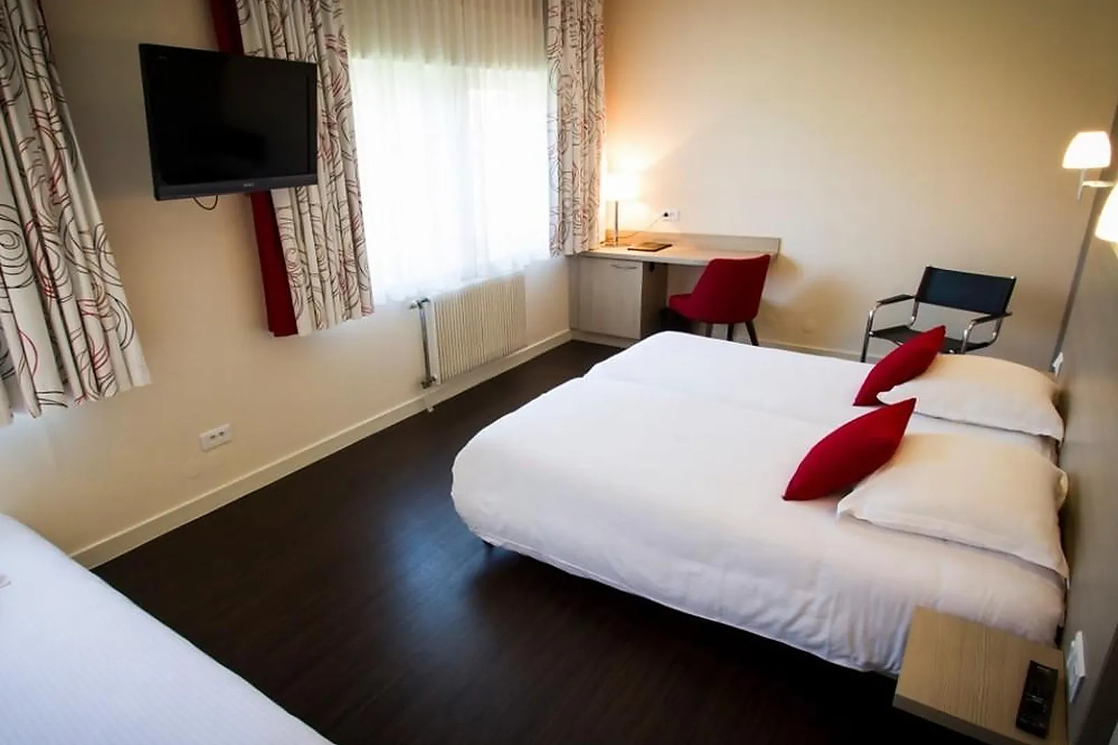 Lieux événementiels, LE MENESTREL