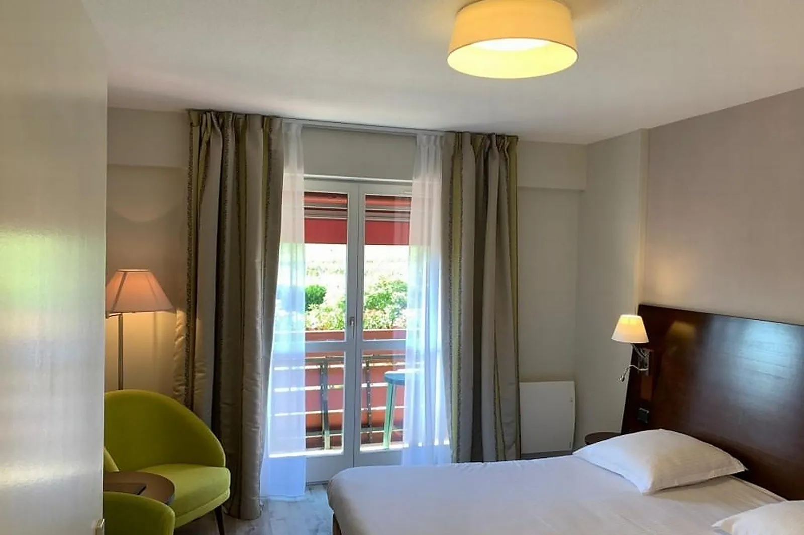 Lieux événementiels, LE MENESTREL