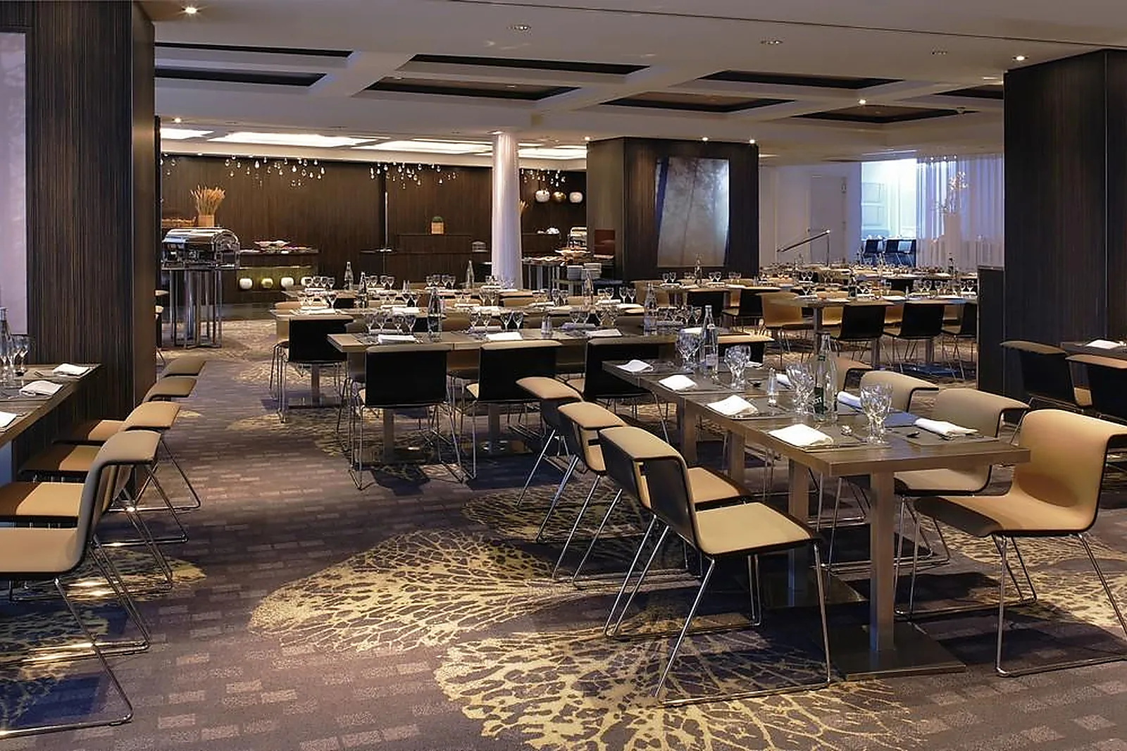 Lieux événementiels, LE MÉRIDIEN ÉTOILE