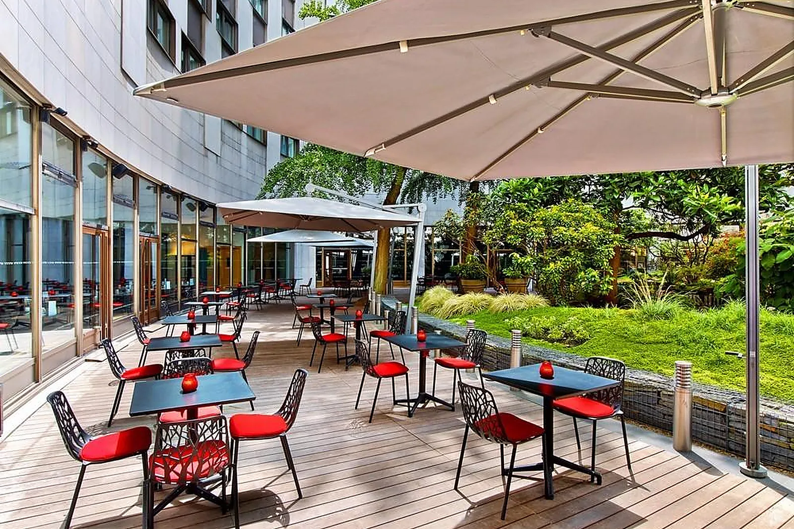 Lieux événementiels, LE MÉRIDIEN ÉTOILE