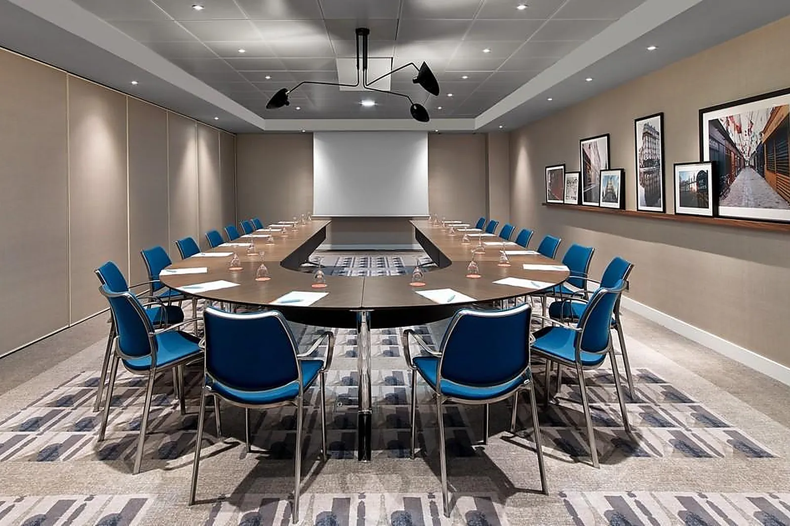 Lieux événementiels, LE MÉRIDIEN ÉTOILE